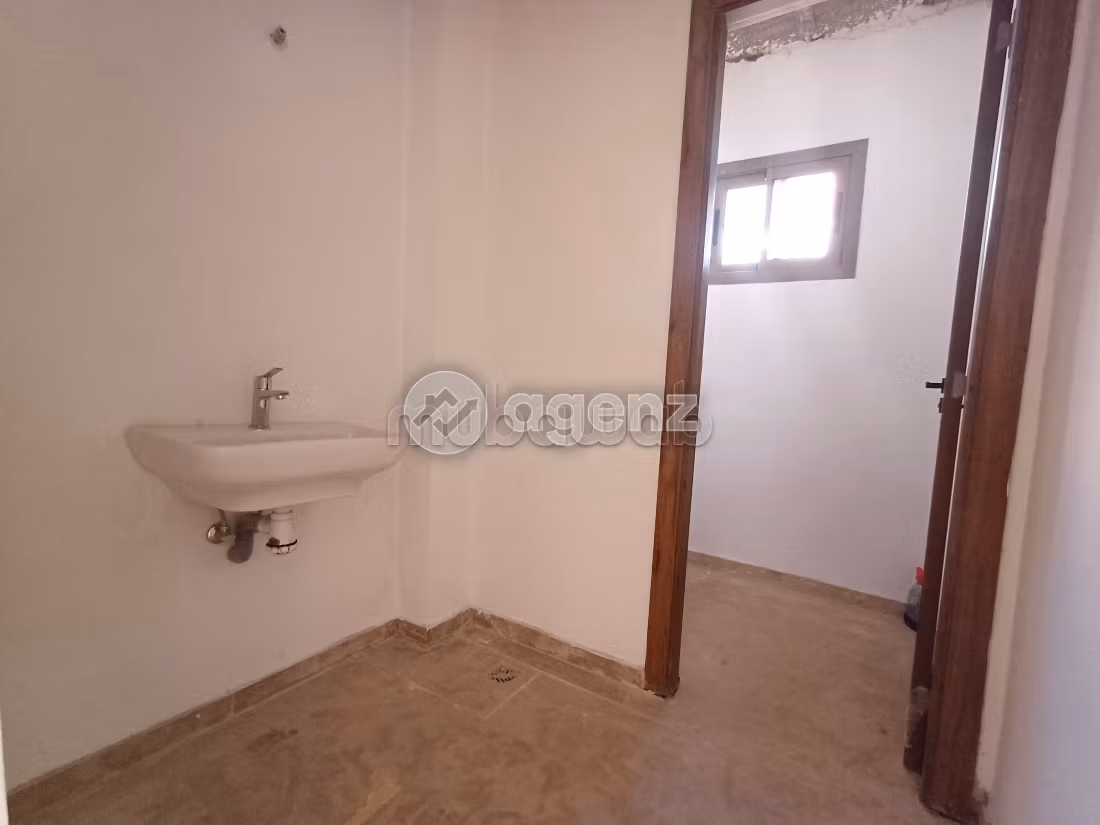 Bureau à louer 63 m² Ouasis Marrakech