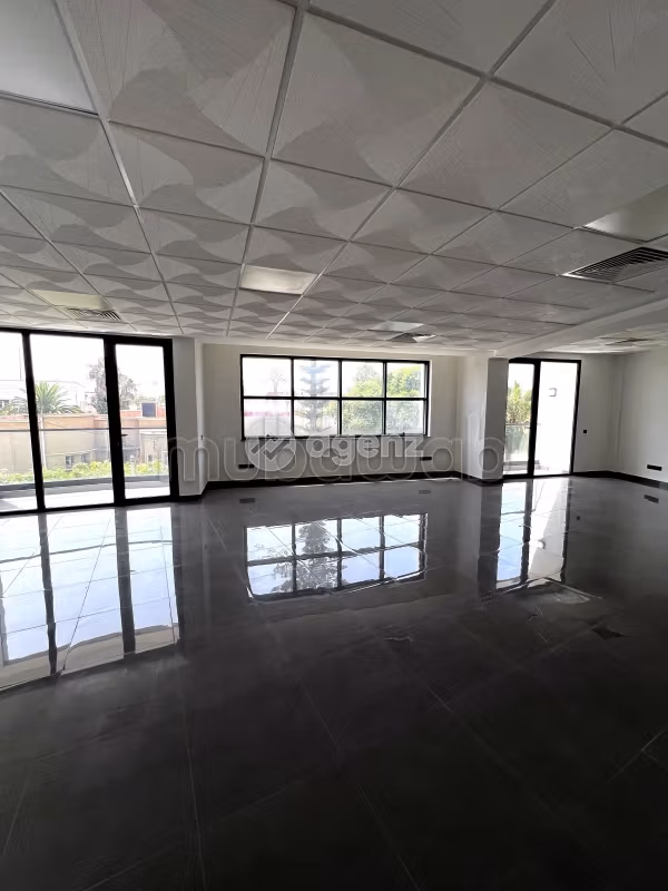 Crystal Office Bureau à louer 74 m² Franceville Casablanca