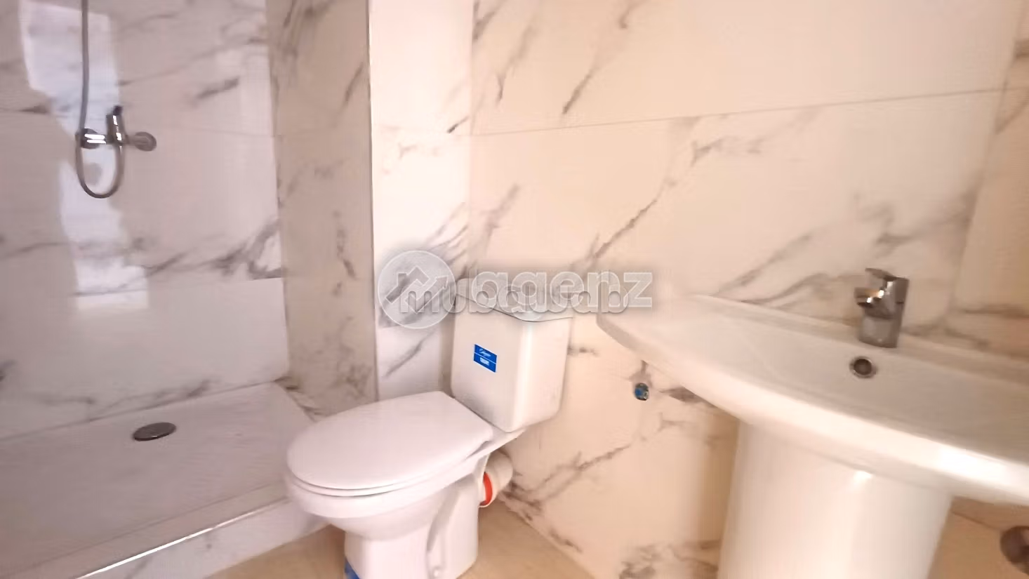 Se vende piso en Manar. 2 dormitorios. Ascensor y garaje
