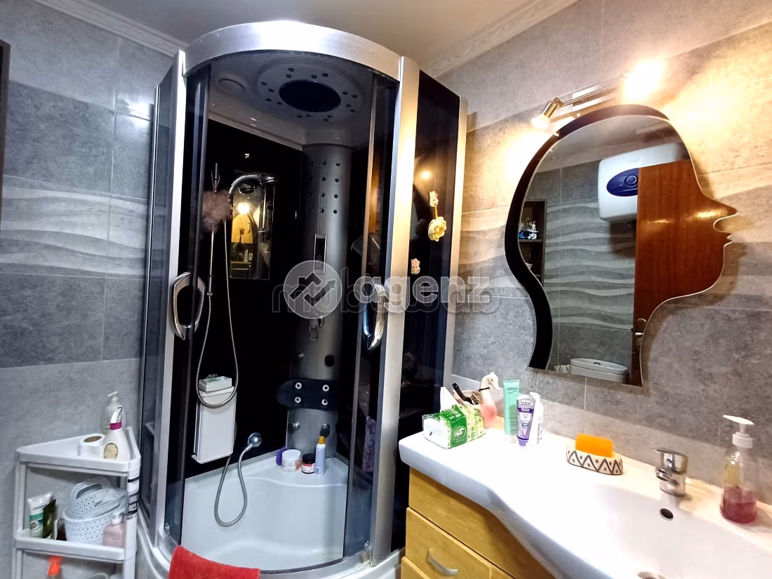 Magnífico piso en venta. 3 dormitorios. Bodega, gran terraza