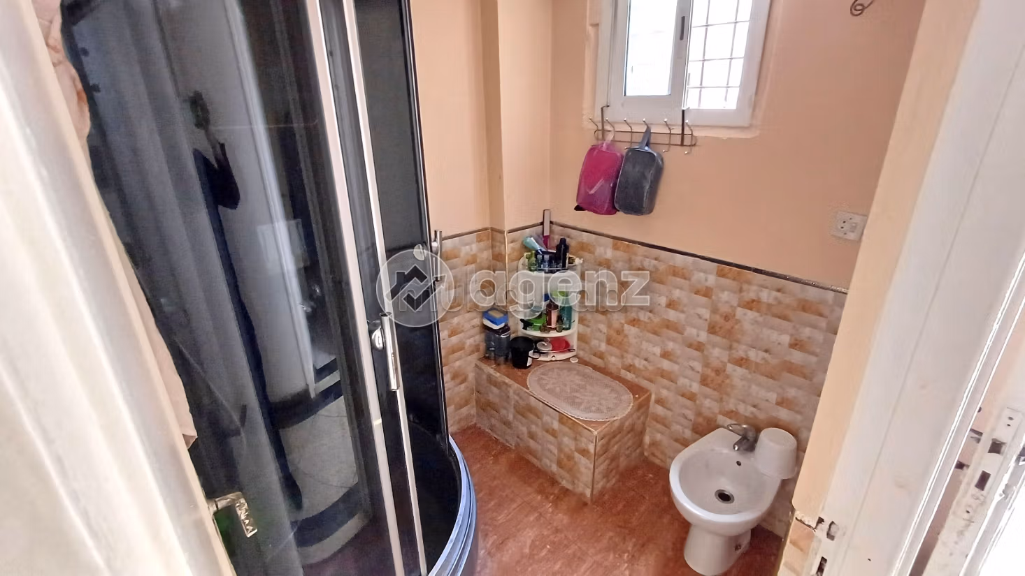 Kopen: appartementen in Maârif Extension. 3 Slaapkamers. Volledig gemeubileerd