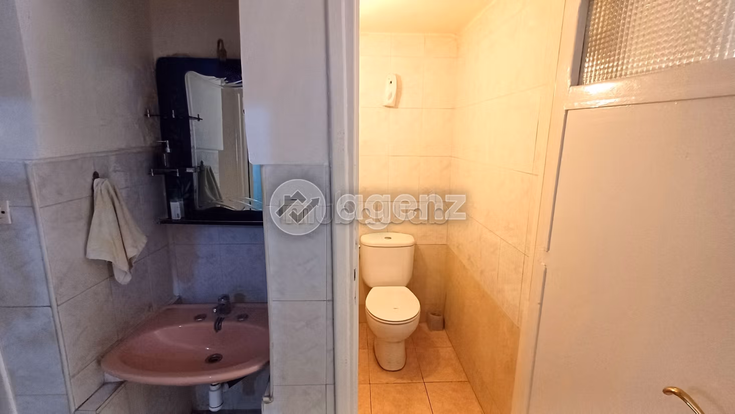 Kopen: appartementen in Maârif Extension. 3 Slaapkamers. Volledig gemeubileerd