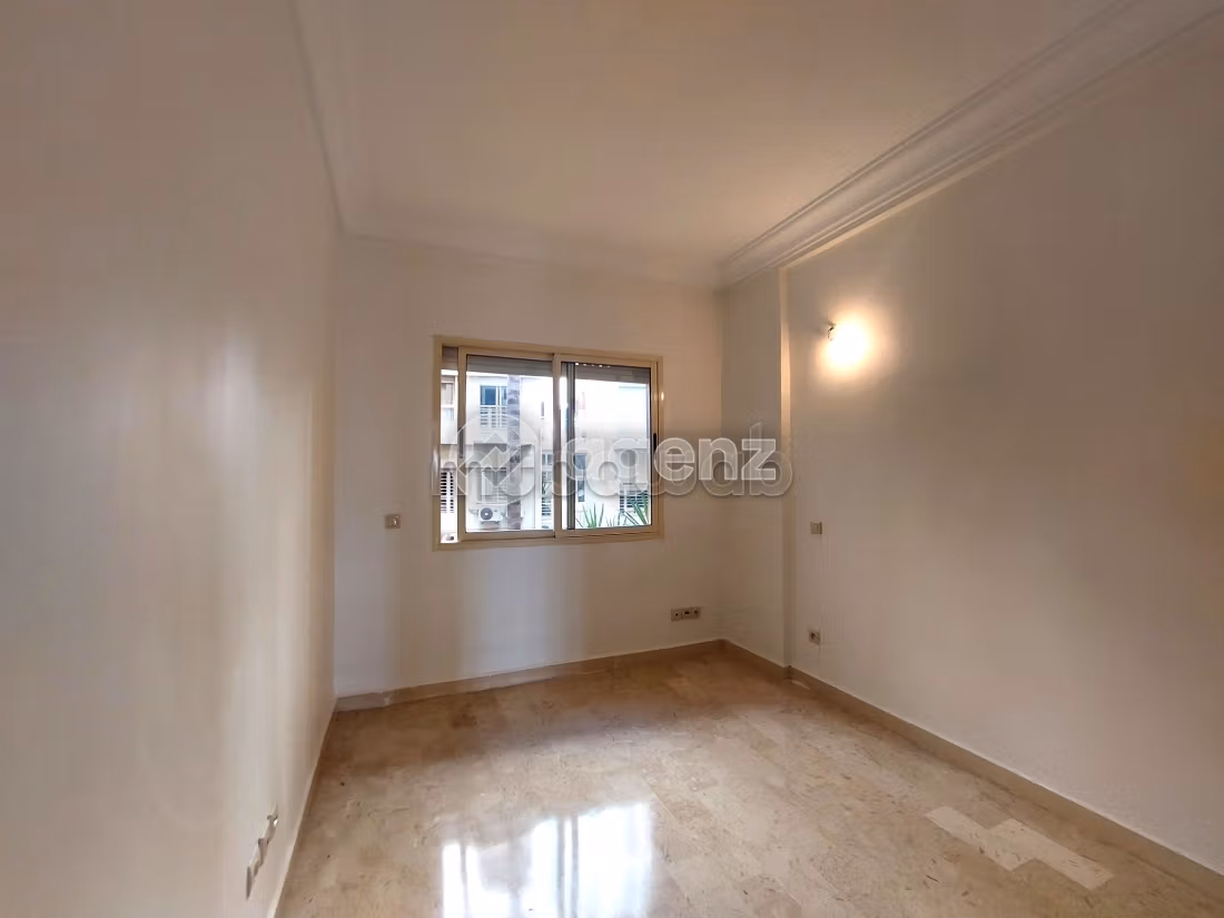 Vendita appartamento a Nassim 1.3 camere da letto. Cucina completamente equipaggiata