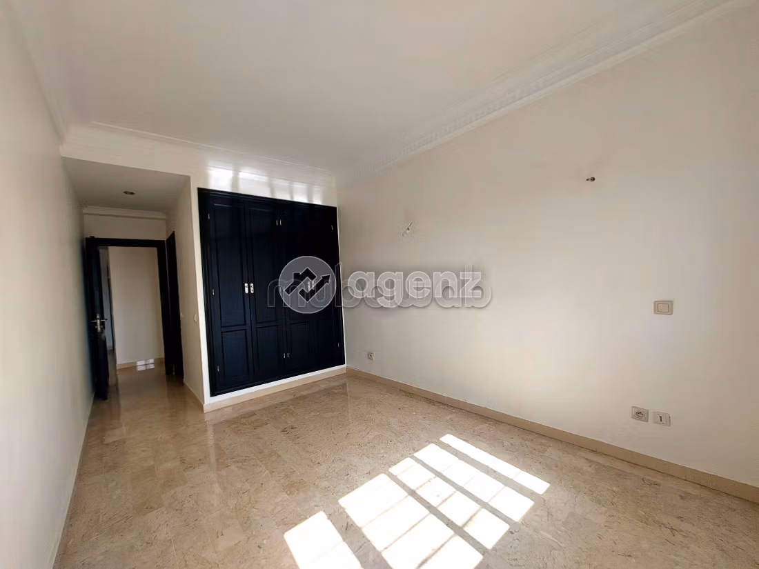 Vendita appartamento a Nassim 1.3 camere da letto. Cucina completamente equipaggiata