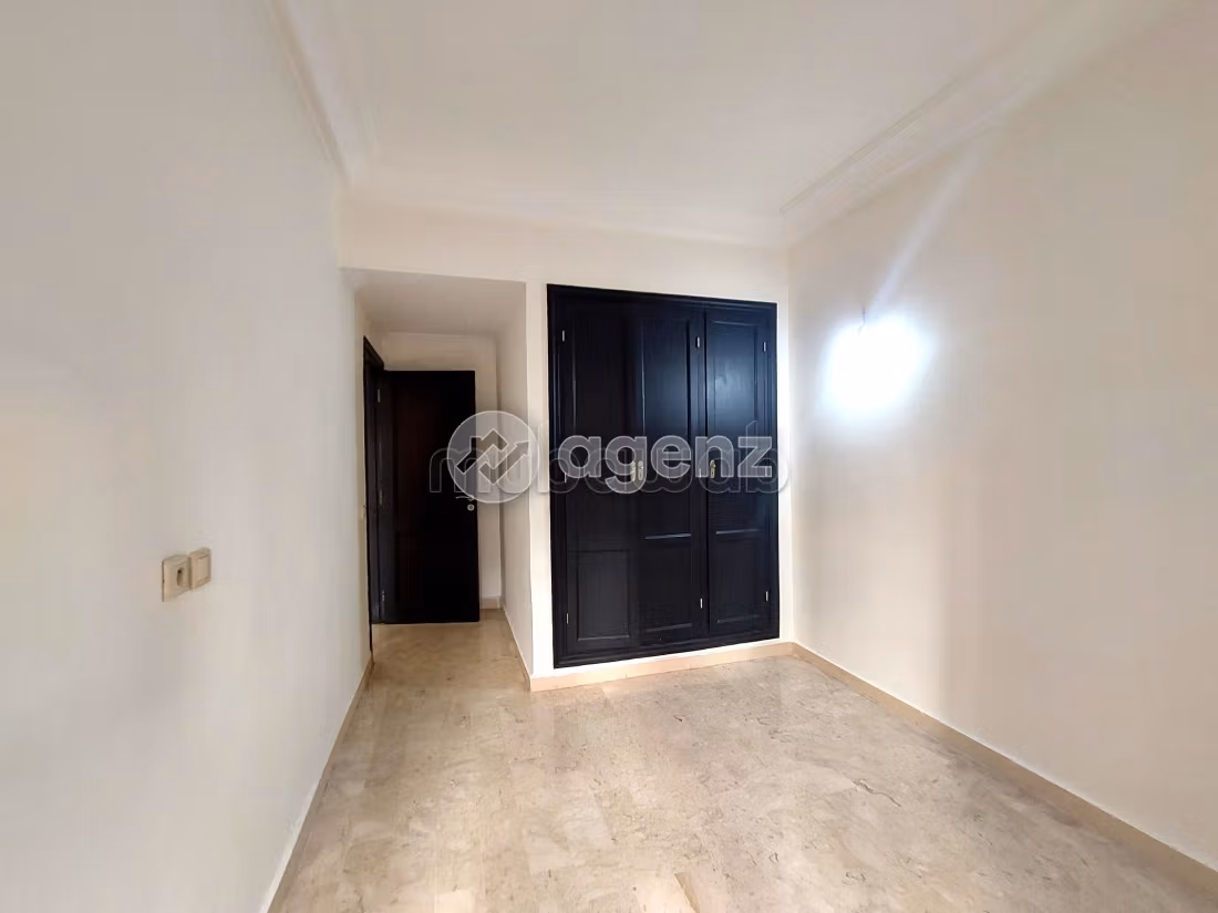 Vendita appartamento a Nassim 1.3 camere da letto. Cucina completamente equipaggiata