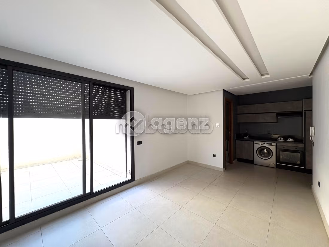 RÉSIDENCE MOLIÈRE GROUPE SBAI FRÈRES Studio à vendre 70 m² Les Hôpitaux Casablanca — 3