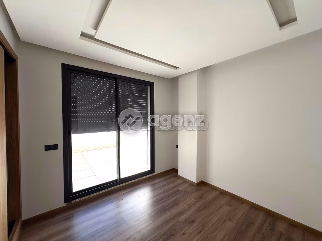 Appartement 70 m² f Les Hôpitaux — 12