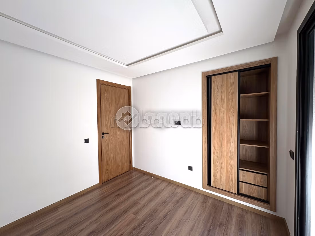 Appartement 70 m² f Les Hôpitaux — 15