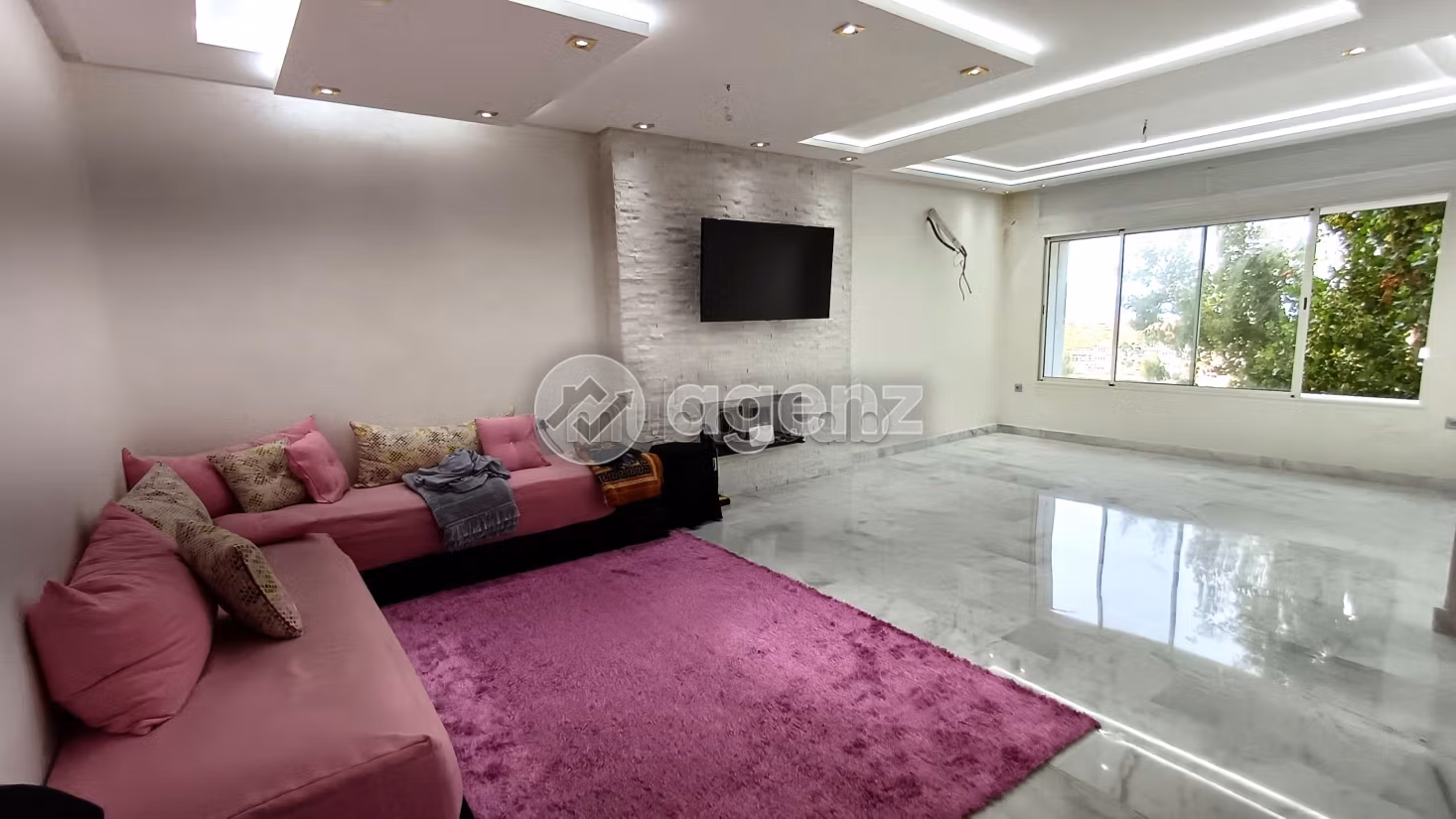 Fabulous apartment for sale. 4 rooms. Dressing room