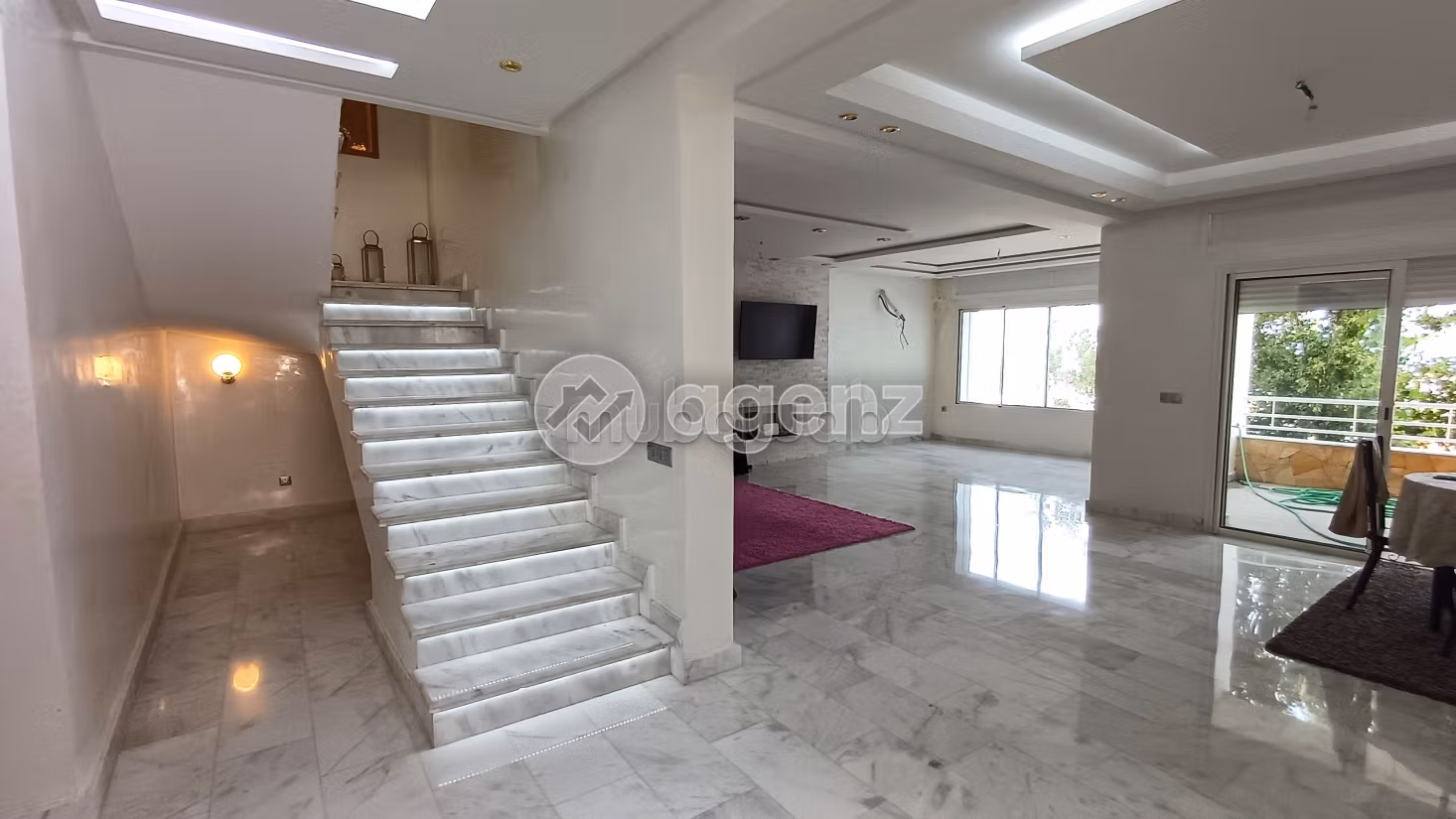Fabulous apartment for sale. 4 rooms. Dressing room
