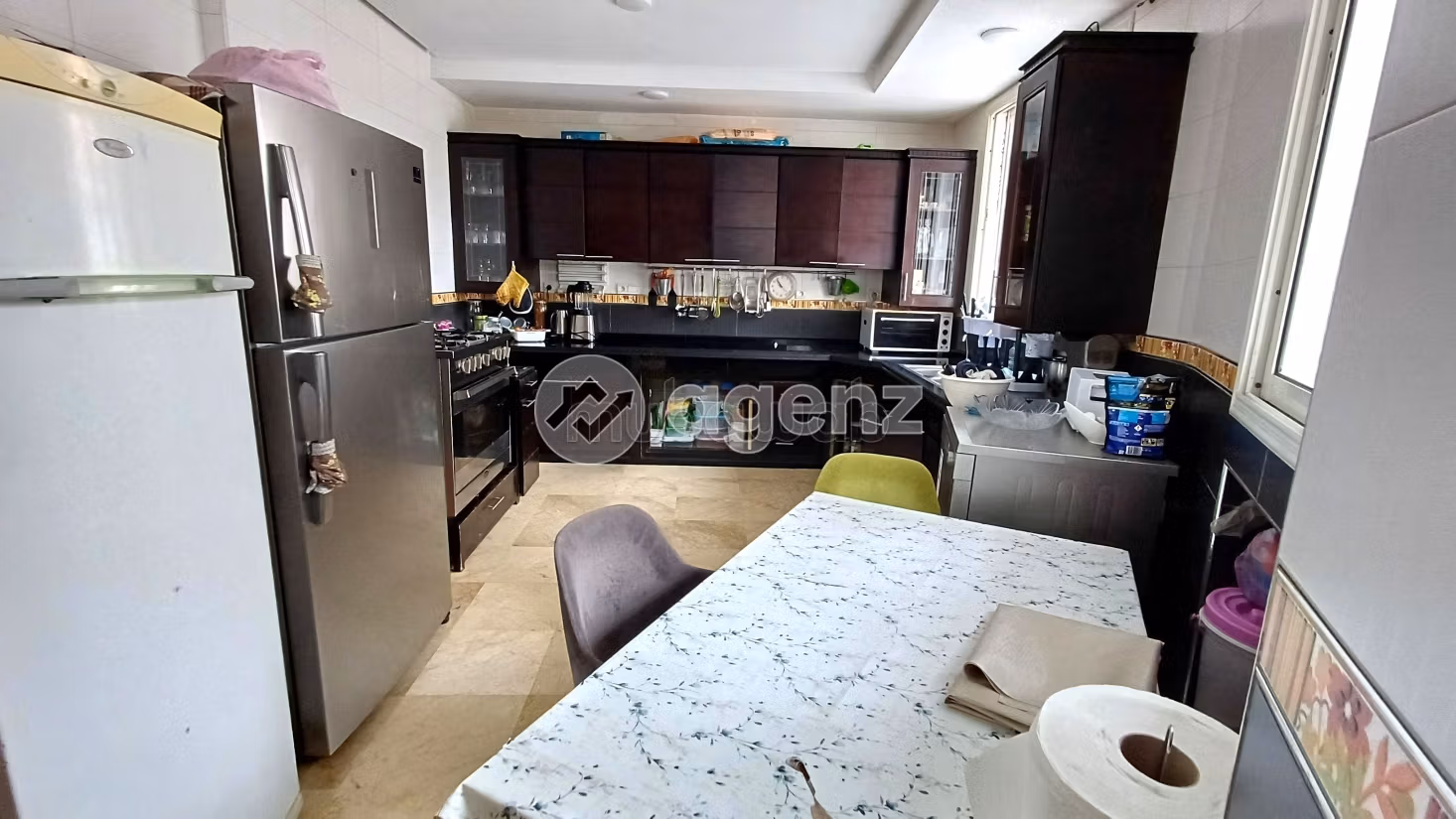 Villa à vendre 389 m², 4 chambres Lekrimat Casablanca