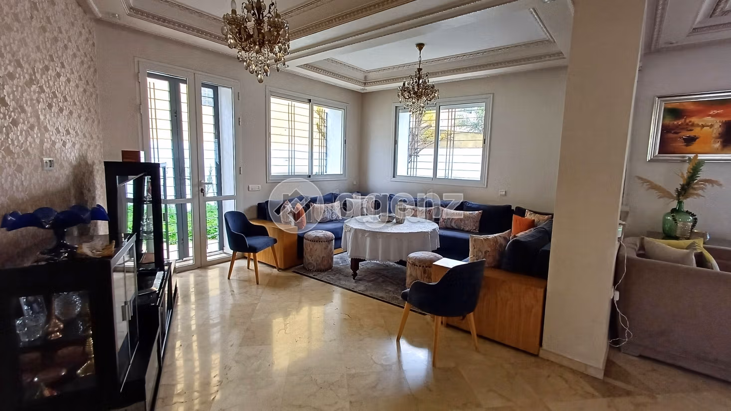 Villa à vendre 389 m², 4 chambres Lekrimat Casablanca