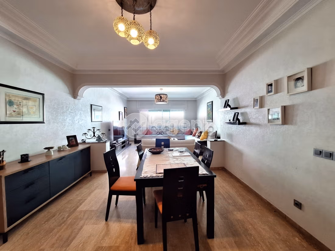 Appartamento da acquistare a Val Fleury. Superficie 129 m². Posto auto e ascensore
