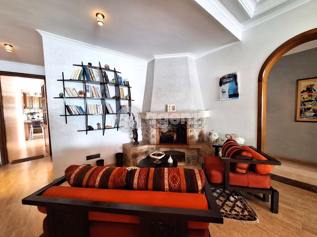 Appartamento da acquistare a Val Fleury. Superficie 129 m². Posto auto e ascensore