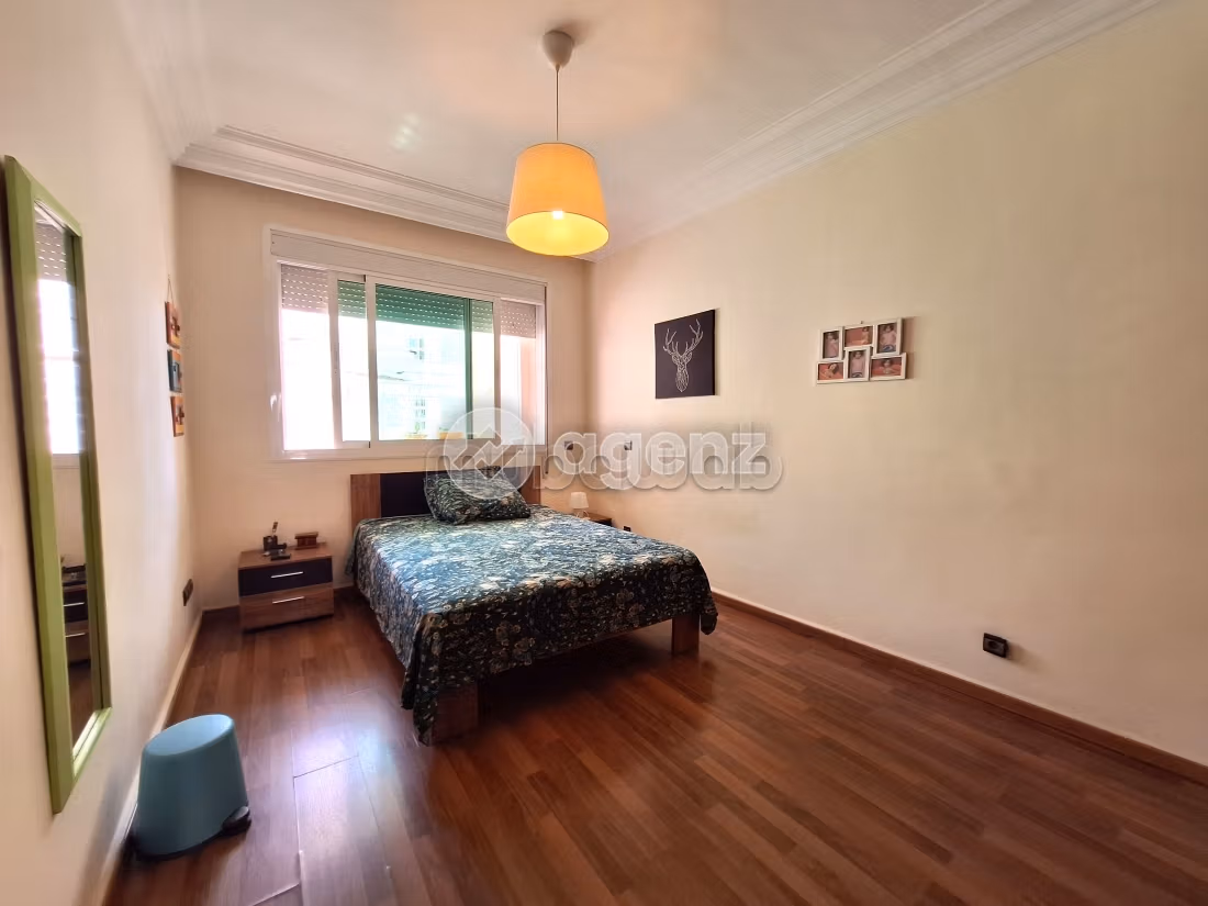 Appartamento da acquistare a Val Fleury. Superficie 129 m². Posto auto e ascensore