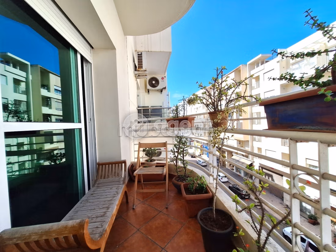Appartamento da acquistare a Val Fleury. Superficie 129 m². Posto auto e ascensore