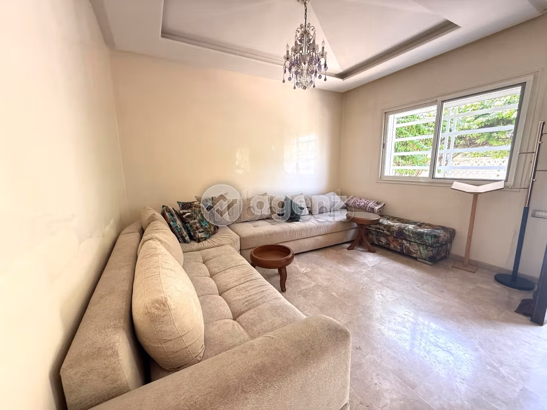 Magnificent villa for rent. 3 rooms. New furniture