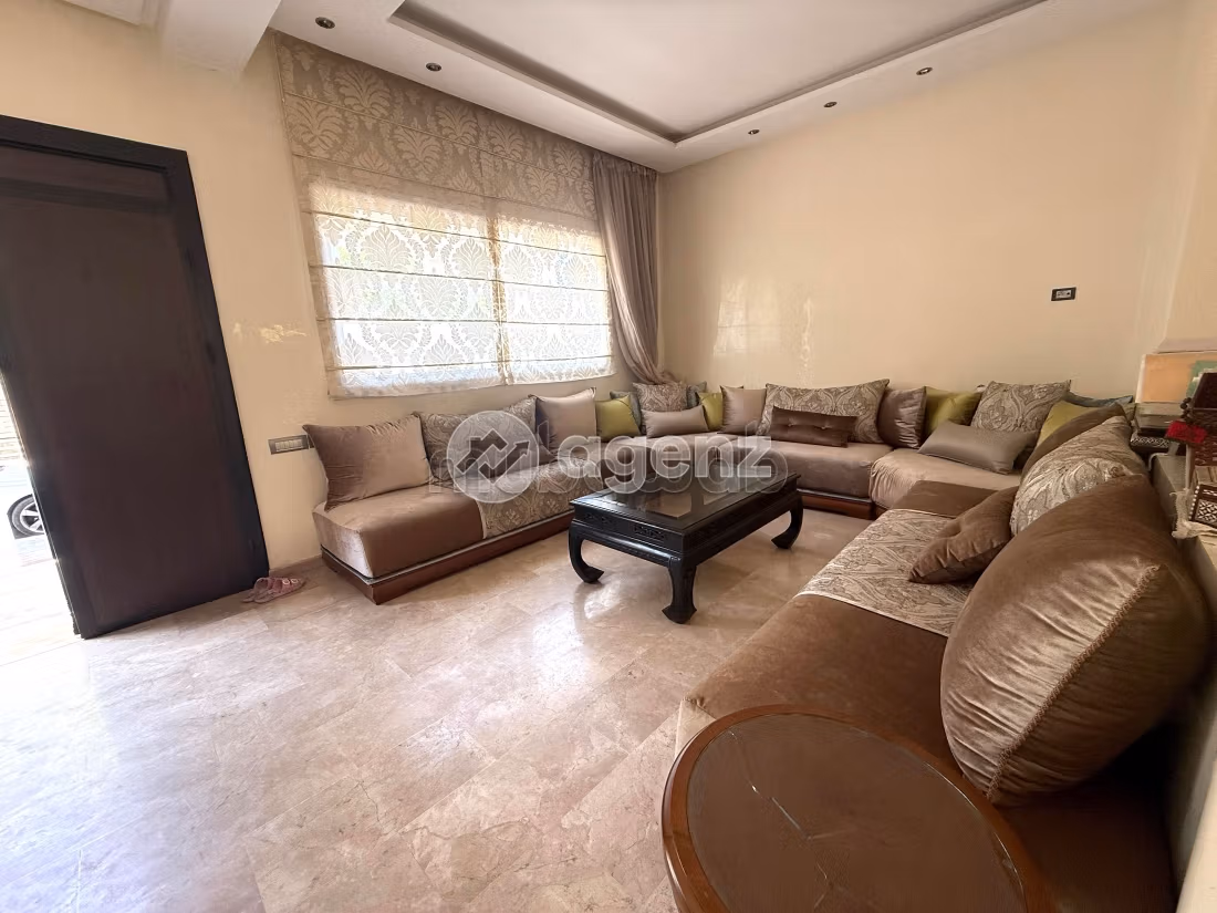 Magnificent villa for rent. 3 rooms. New furniture