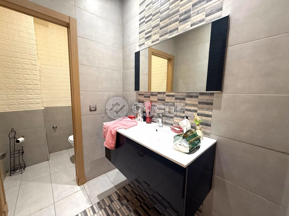 Magnificent villa for rent. 3 rooms. New furniture