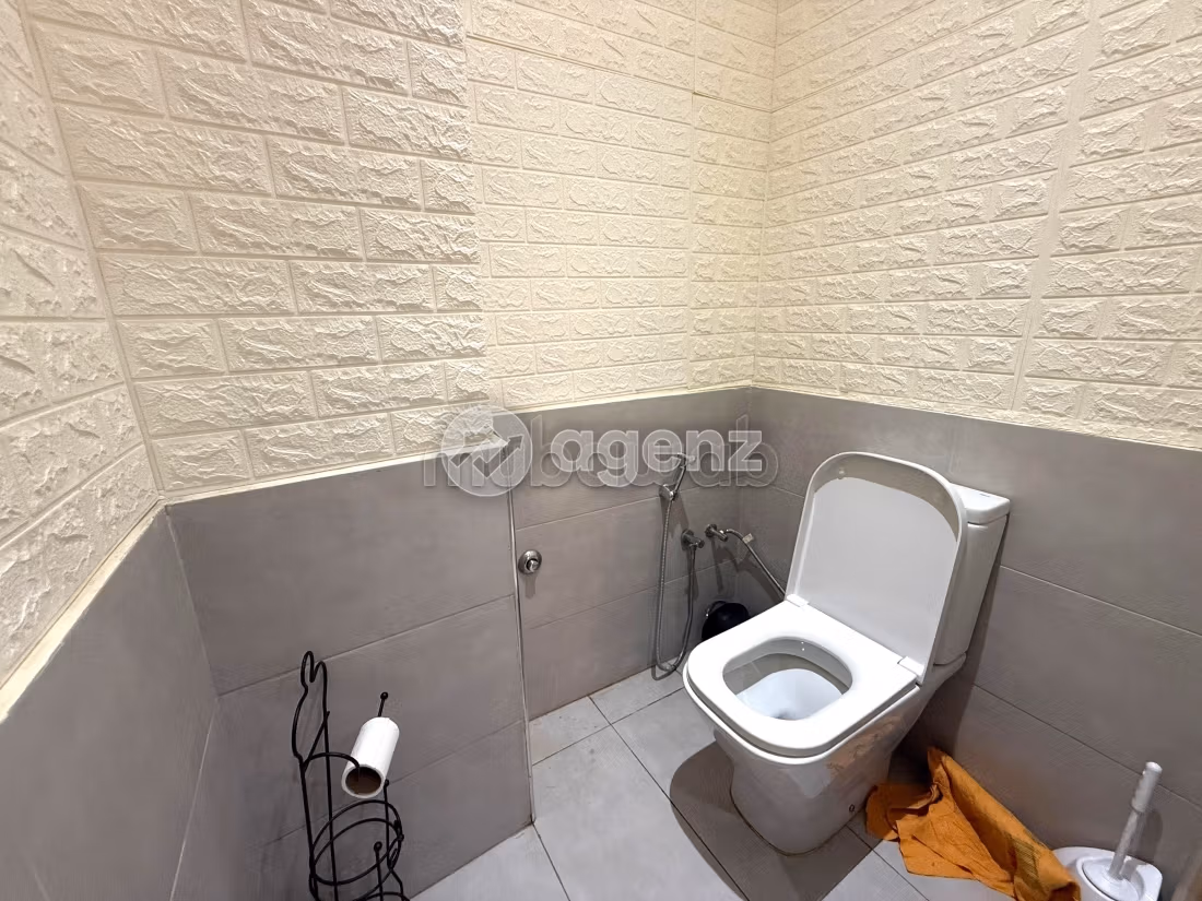 Magnificent villa for rent. 3 rooms. New furniture
