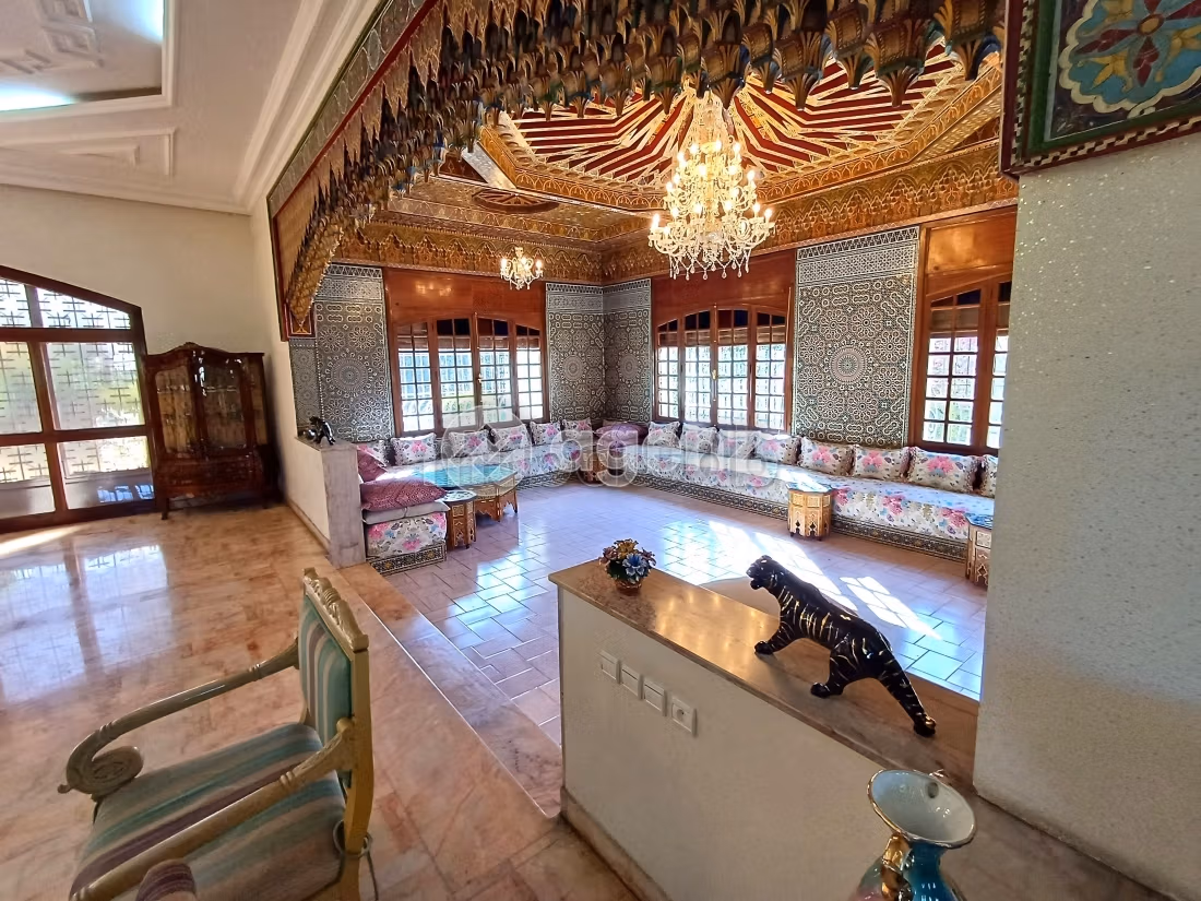 Villa à vendre 1 490 m², 5 chambres Californie Casablanca