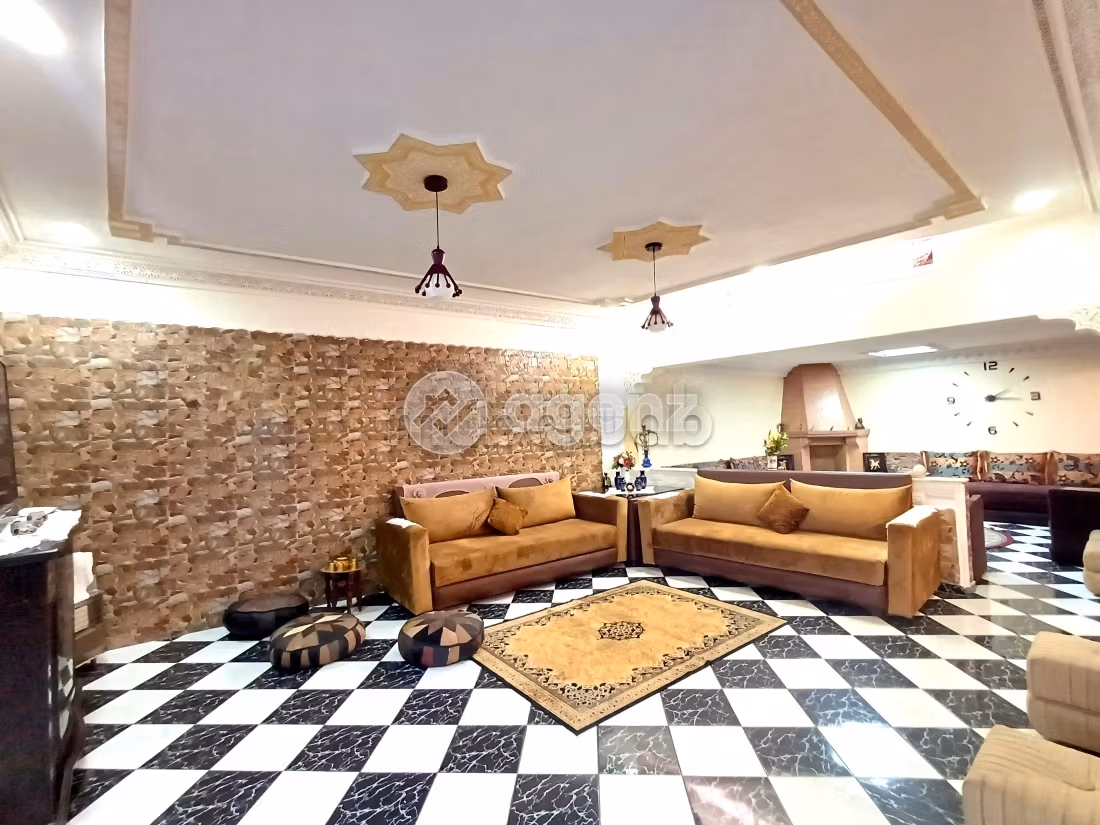 Piso en venta en Beausite. Superficie 132 m². Con muebles