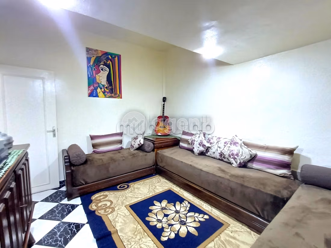 Piso en venta en Beausite. Superficie 132 m². Con muebles