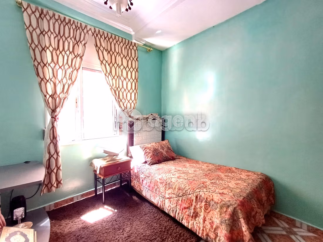 Piso en venta en Beausite. Superficie 132 m². Con muebles
