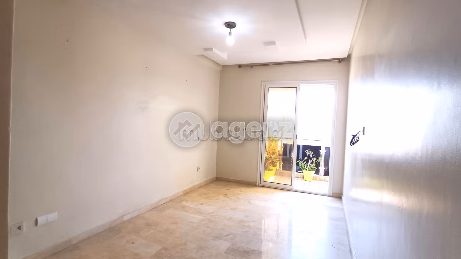 Appartamento da acquistare a Aïn Sebaâ. 3 camere da letto. Ascensore e garage