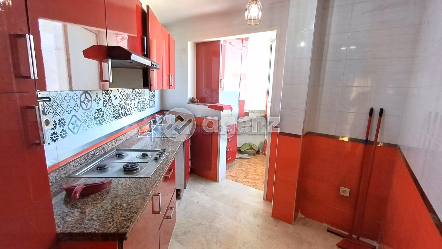 Appartamento da acquistare a Aïn Sebaâ. 3 camere da letto. Ascensore e garage
