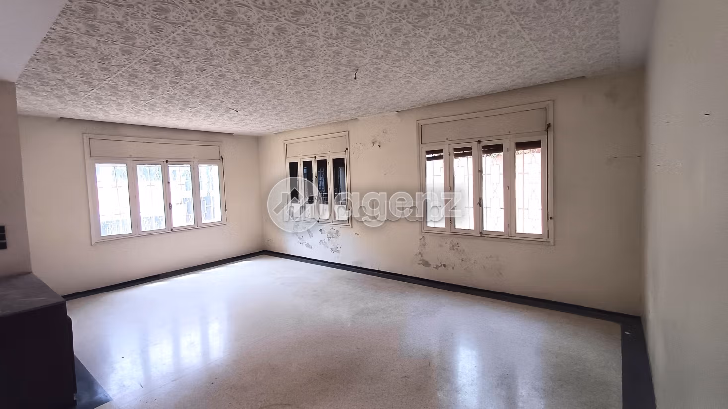 Suntuosa villa en venta en Racine. 6 hermosas habitaciones. Ascensor y garaje