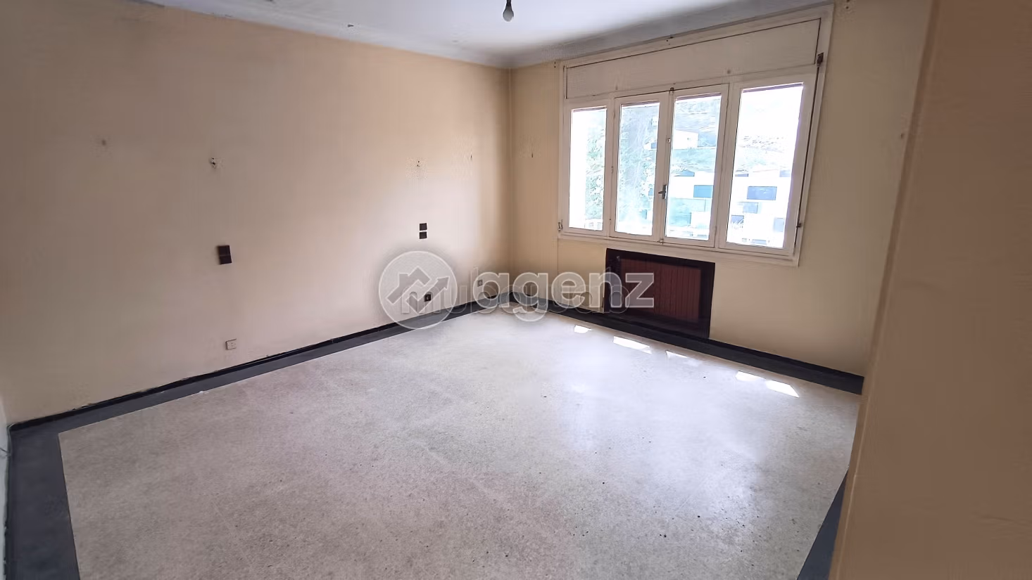 Suntuosa villa en venta en Racine. 6 hermosas habitaciones. Ascensor y garaje