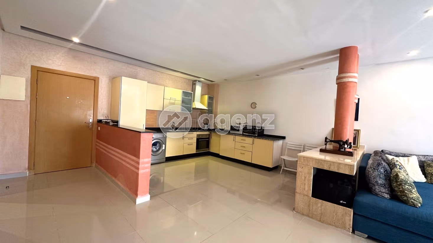 Beautiful apartment for sale. Surface area 100 m². With Lift, Carpark