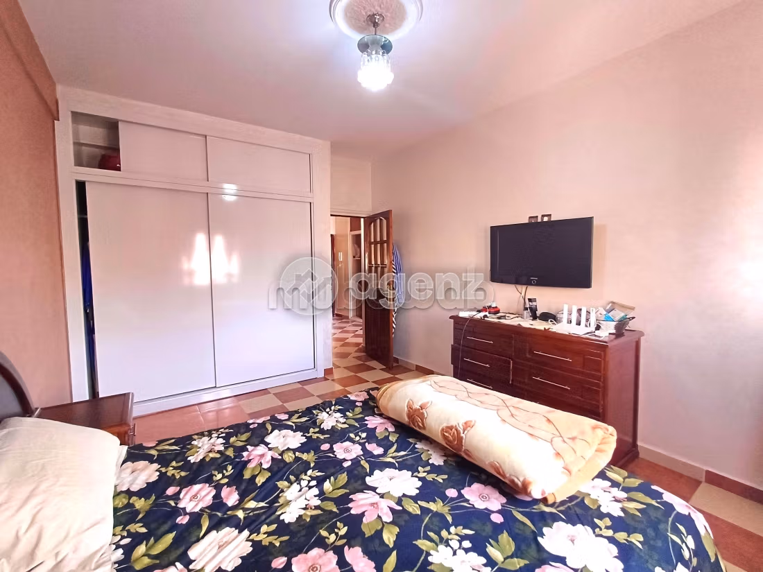 Appartement 113 m² à Amicales — 10