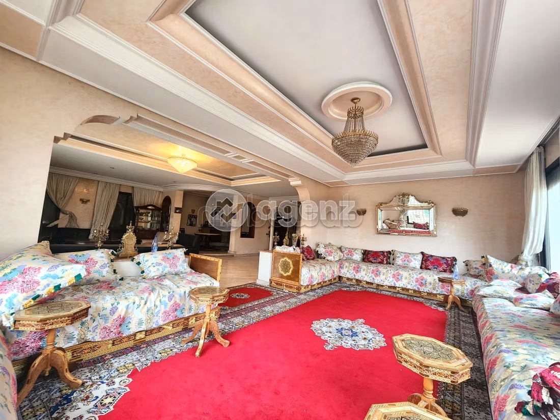 Villa à vendre 987 m², 3 chambres Californie Casablanca
