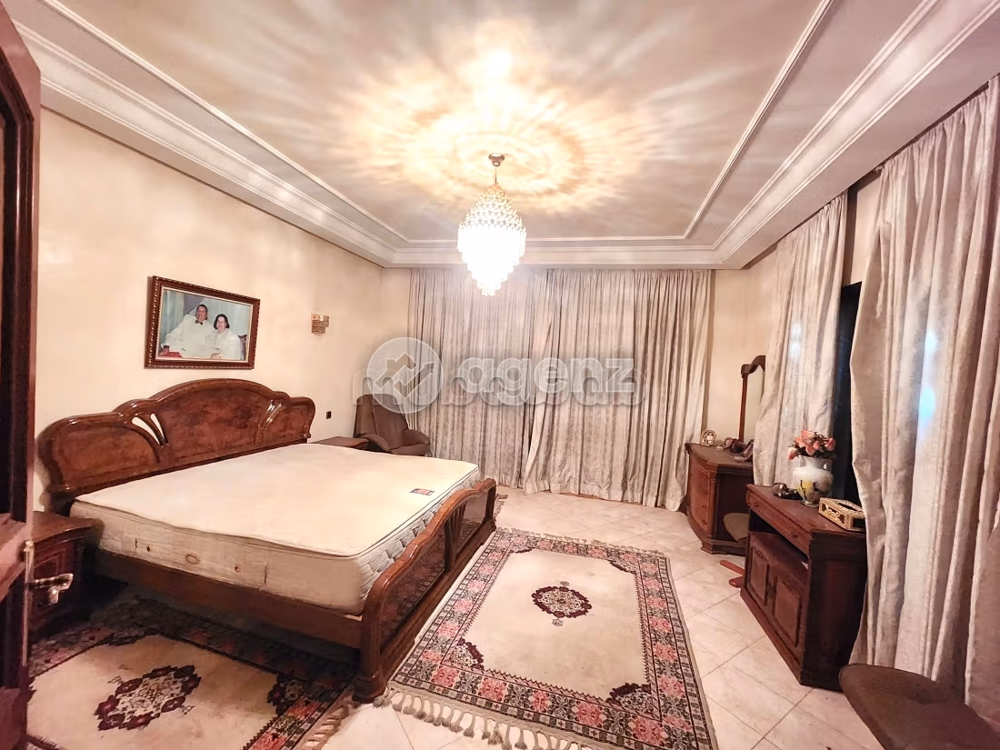 Villa à vendre 987 m², 3 chambres Californie Casablanca