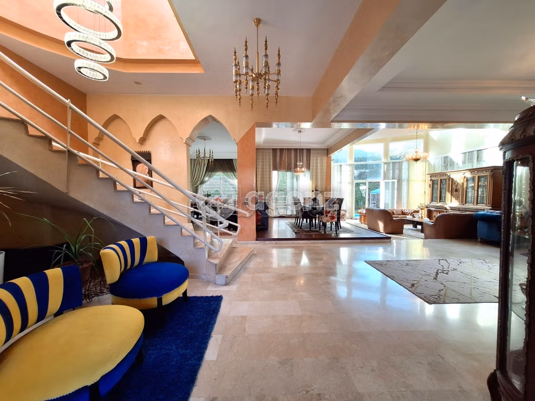 Villa à vendre 761 m², 3 chambres Californie Casablanca