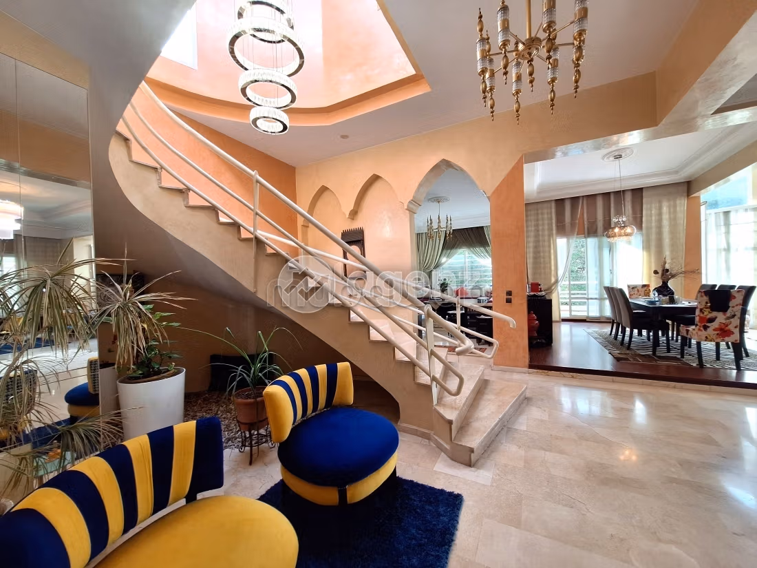Villa à vendre 761 m², 3 chambres Californie Casablanca