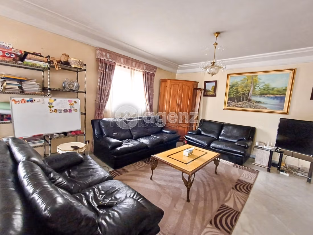 Villa à vendre 1 141 m², 5 chambres Sidi Maarouf Casablanca