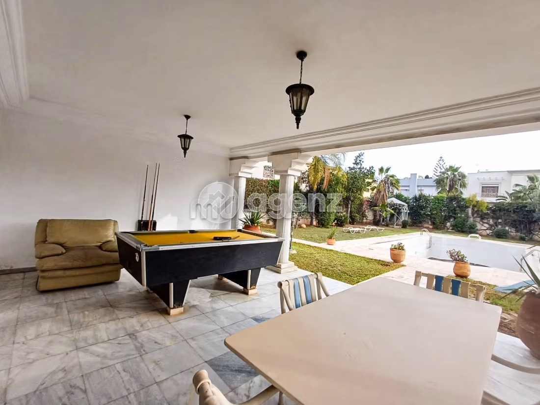 Villa à vendre 1 141 m², 5 chambres Sidi Maarouf Casablanca