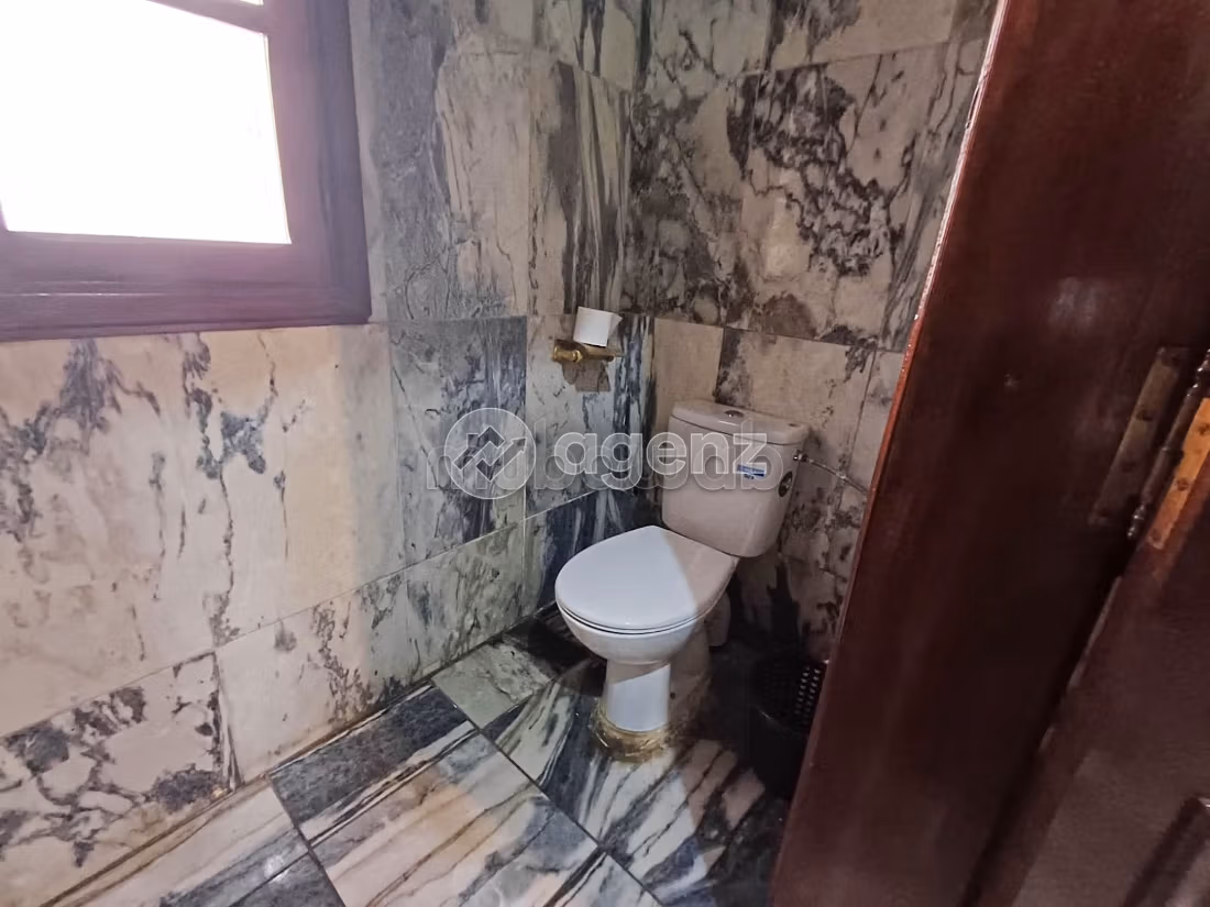Villa à vendre 1 141 m², 5 chambres Sidi Maarouf Casablanca