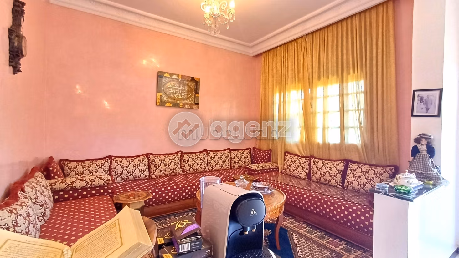 Fabulous house for sale in Sidi Maarouf. 5 lovely rooms. Parking spaces and terrace