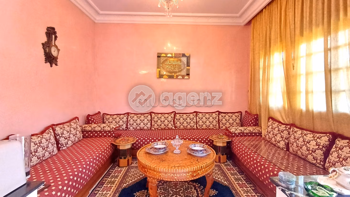 Fabulous house for sale in Sidi Maarouf. 5 lovely rooms. Parking spaces and terrace