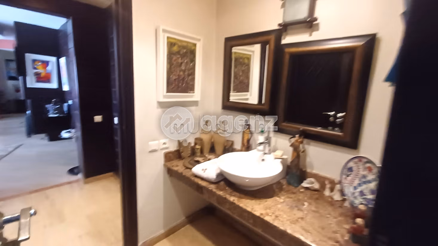 Appartement à vendre 261 m², 4 chambres Racine Casablanca