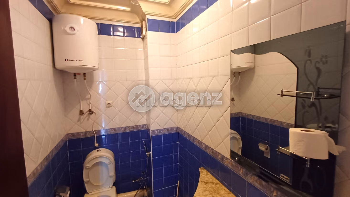Piso en venta en Maârif Extension. Superficie de 100 m². Con garaje y ascensor