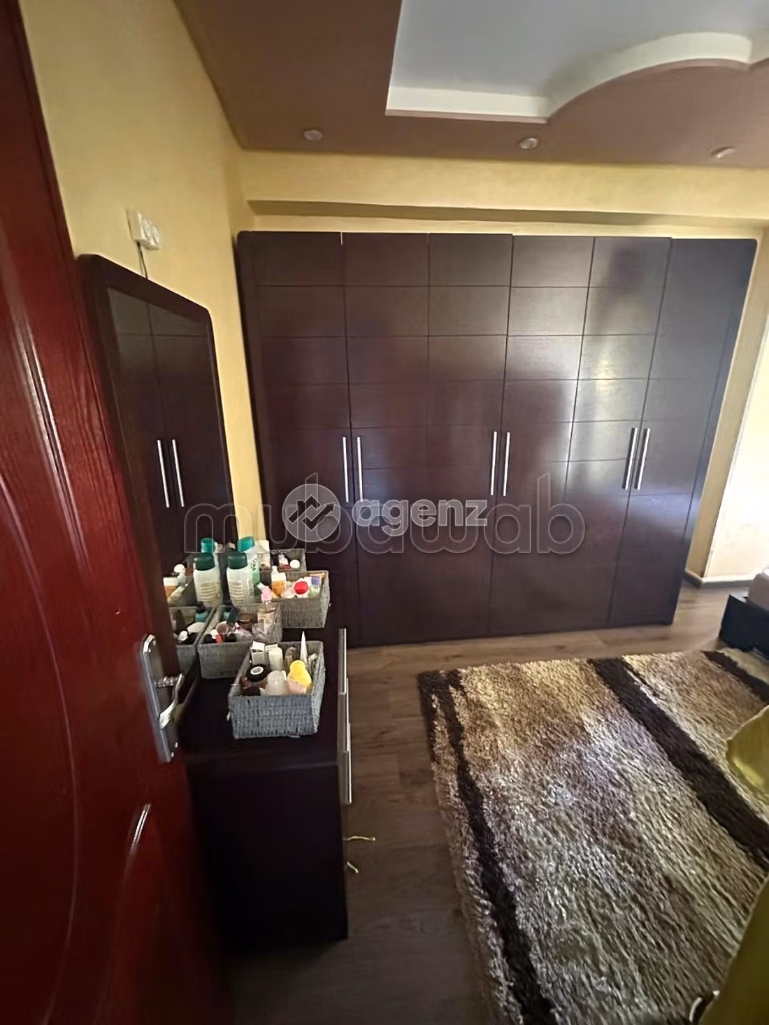 Magnífico piso en venta en Moujahidine. 2 dormitorios. Completamente amueblado