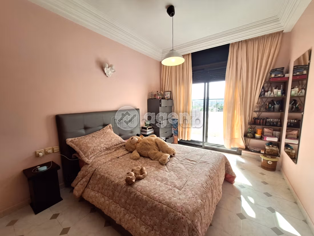 Appartement 294 m² f Les Hôpitaux — 12
