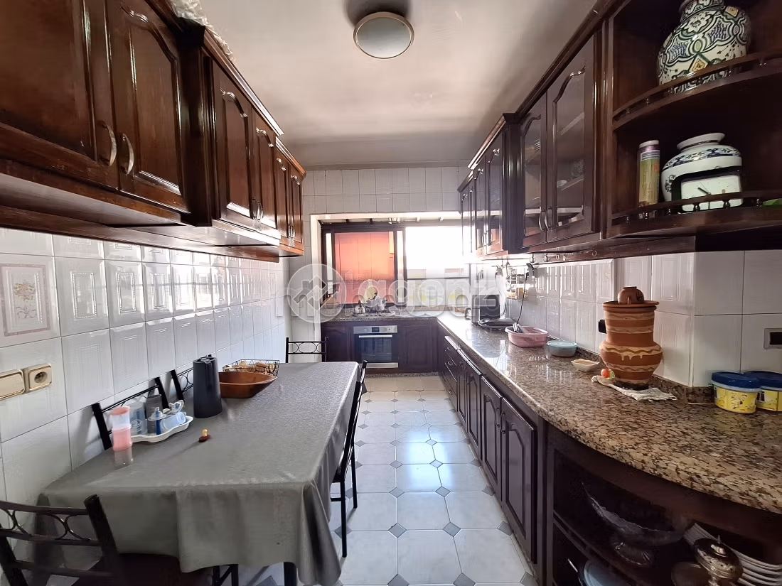 Appartement 294 m² f Les Hôpitaux — 17