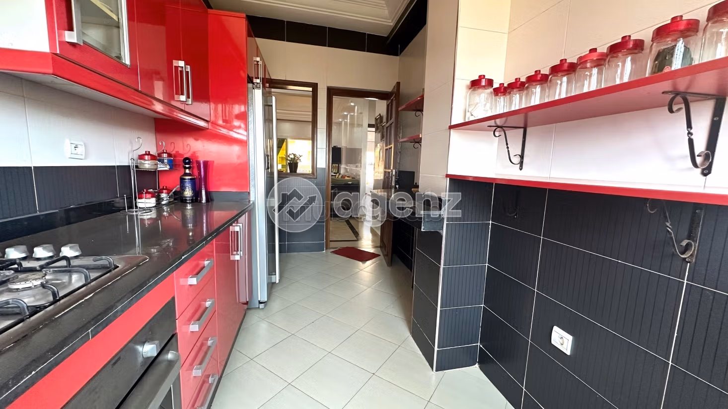 Sell apartment. Small area 90 m². Cellar, Large terrace