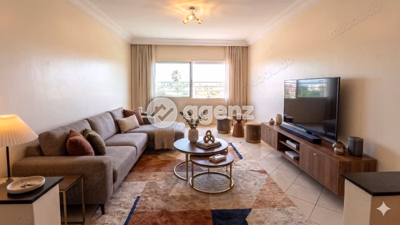 Magnífico piso en venta en Centre Ville. 2 dormitorios. Balcón grande